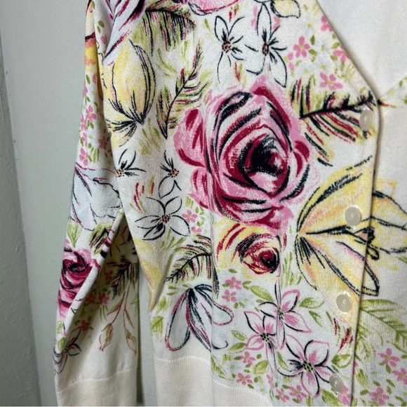 Vintage Talbots Coton Blend Floral Cardigan Medium Petite - Picture 3 of 6